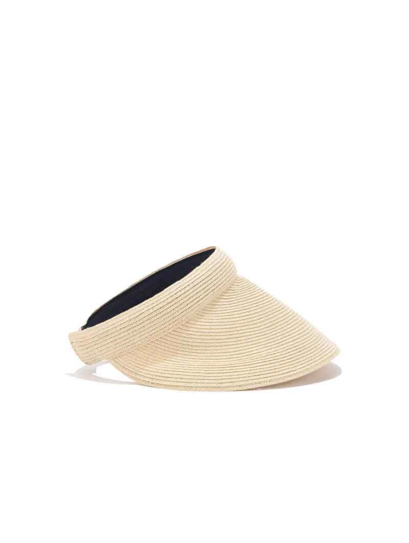 Chapeau en paille à détails